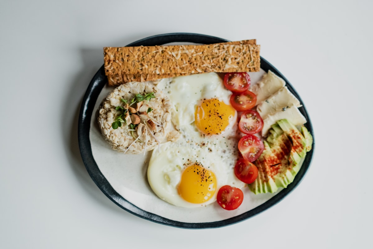 Nutritious meal prep with lean proteins and fresh vegetables